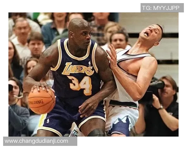 湖人逆转爵士精彩第四节展现球队韧性与斗志的激烈对决