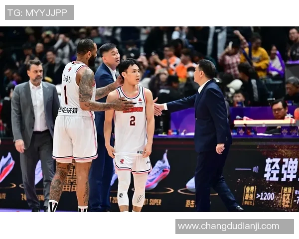 15-16赛季CBA第27轮北京队对阵青岛队精彩回顾与赛后分析